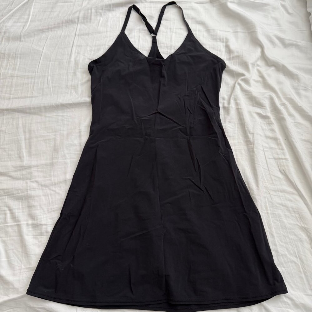 [FAIR CONDITION, FLAWED] Outdoor Voices Exercise Dress Black Size S